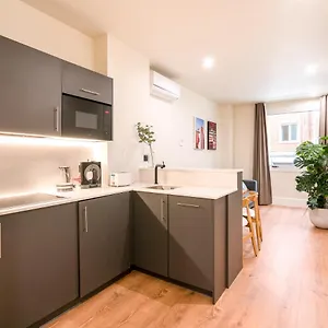 Appartement Riverside By Staynn